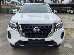 2025 Nissan
Navara ST-X