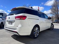 2015 Kia
Carnival Platinum