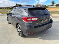2018 Subaru
Impreza 2.0i-L