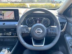 2025 Nissan X-TRAIL ST-L e-POWER