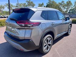2025 Nissan X-TRAIL ST-L e-POWER