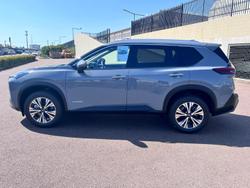 2025 Nissan
X-TRAIL ST-L e-POWER