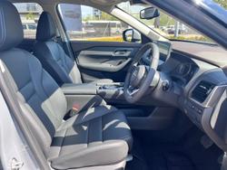 2025 Nissan
X-TRAIL ST-L e-POWER