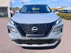 2025 Nissan
X-TRAIL ST-L e-POWER