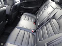 2020 MG HS PHEV Essence