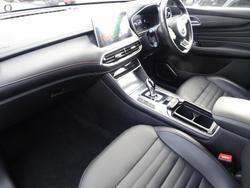 2020 MG HS PHEV Essence