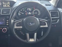 2017 Subaru
Forester 2.0D-L