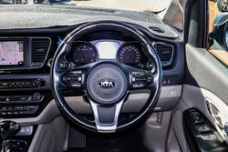 2016 Kia
Carnival Platinum