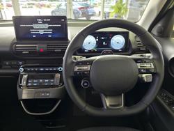 2025 Hyundai
                INSTER 