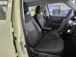 2025 Hyundai
                INSTER 