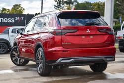 2025 Mitsubishi Outlander Aspire