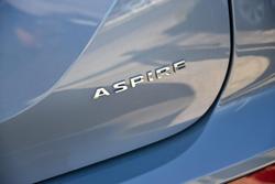 2025 Mitsubishi Outlander Aspire