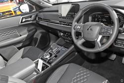 2025 Mitsubishi Outlander PHEV GSR