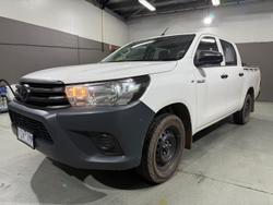 2020 Toyota
Hilux Workmate