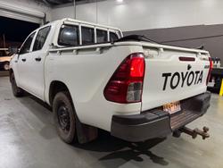 2020 Toyota
Hilux Workmate
