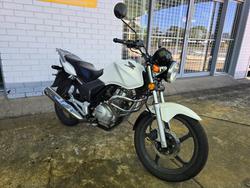 2016 HONDA CB125E White