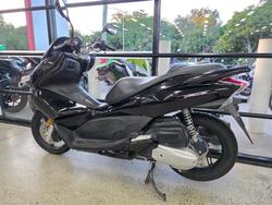 2010 Honda PCX125 BLACK
