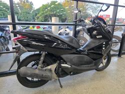 2010 Honda PCX125 BLACK