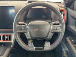 2024 BYD
SHARK 6 Premium