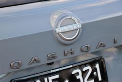2025 Nissan QASHQAI Ti-L J12 MY25 Ceramic Grey with Onyx Black Roof