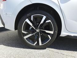 2025 SKODA Kamiq 110TSI Monte Carlo NW MY25 Moon White