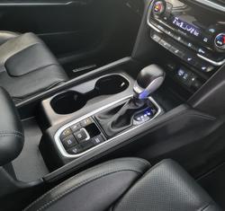 2019 Hyundai
Santa Fe Highlander