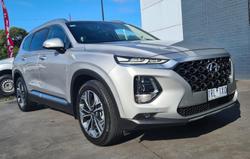 2019 Hyundai
Santa Fe Highlander