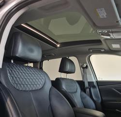2019 Hyundai
Santa Fe Highlander