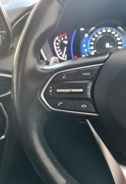 2019 Hyundai
Santa Fe Highlander