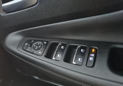 2019 Hyundai
Santa Fe Highlander