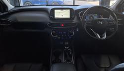 2019 Hyundai
Santa Fe Highlander