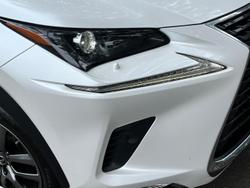 2018 Lexus
                NX 300 Luxury