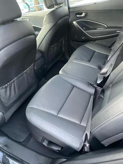 2017 Hyundai
Santa Fe Elite