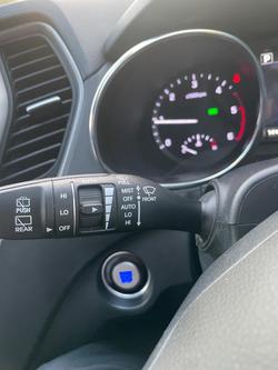 2017 Hyundai
Santa Fe Elite