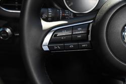 2025 Mazda 3 G25 Evolve SP