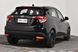 2015 Honda
HR-V VTi-S