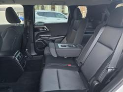 2022 Mitsubishi
Outlander LS