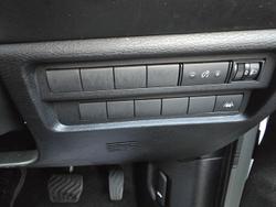2022 Mitsubishi
Outlander LS