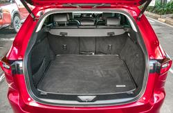 2023 Mazda
                CX-60 D50e GT