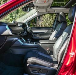 2023 Mazda
                CX-60 D50e GT