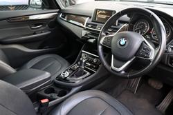 2016 BMW
                2 Series 220i Sport Line