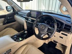 2018 Lexus
LX 450d