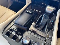 2018 Lexus
LX 450d