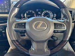 2018 Lexus
LX 450d