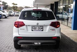 2024 Suzuki
Vitara Turbo