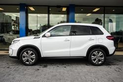 2024 Suzuki
Vitara Turbo