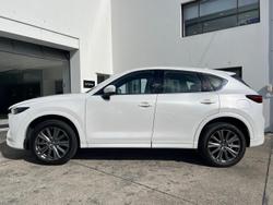 2024 Mazda
CX-5 G35 Akera
