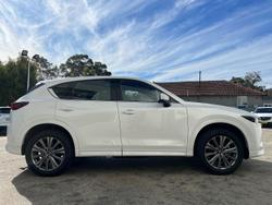 2024 Mazda
CX-5 G35 Akera