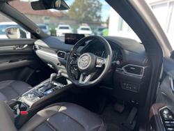 2024 Mazda
CX-5 G35 Akera