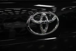 2019 Toyota
                Granvia VX